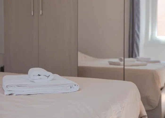 Free Wifi & Netflix Roiano Elegant