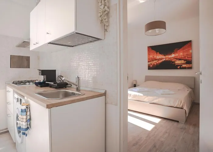 Free Wifi & Netflix Roiano Elegant Apartment