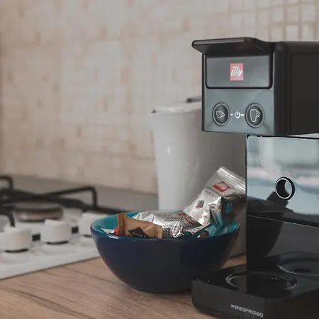 Apartment Free Wifi & Netflix Roiano Elegant *