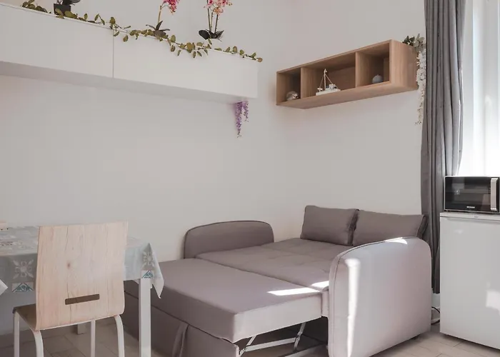 Daire Free Wifi & Netflix Roiano Elegant *