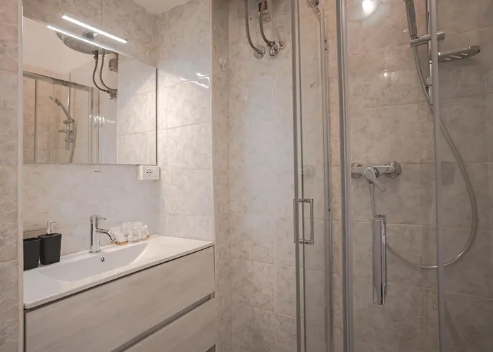 Free Wifi & Netflix Roiano Elegant Trieste